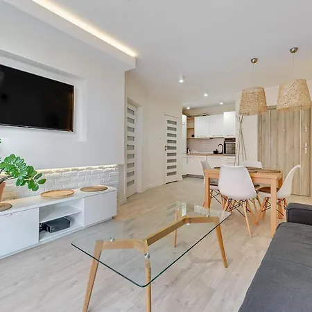 Downtown Aura Ii Apartment