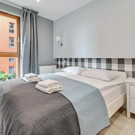 Lägenhet Downtown Aura Ii Gdańsk
