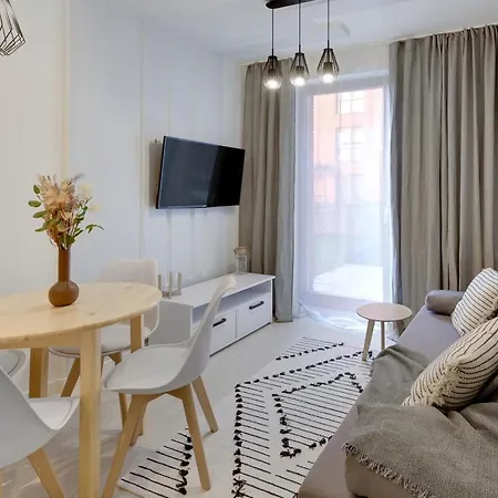 Downtown Aura Ii Apartment Gdansk